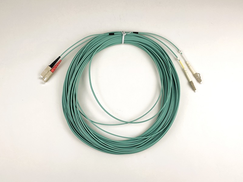 OM3 Glasfaserkabel LC/SC Duplex – 5 Meter, Multimode 50/125µm, LSZH-Mantel Für 10G Netzwerke
