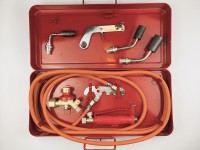 Borrmann Brenner Set für Löt- und Schrumpf-Arbeiten 9-teilig - 4810 - Transportkasten - Propangas Borrmann Brenner Set für Löt- und Schrumpf-Arbeiten 9-teilig - 4810 - Transportkasten - Propangas